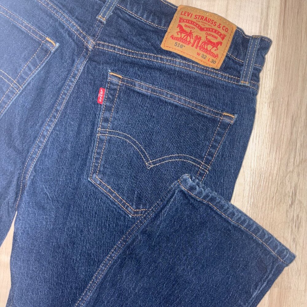 Vintage Levi Strauss Dark Wash 516 Zipper Fly Jeans 32" x 30"